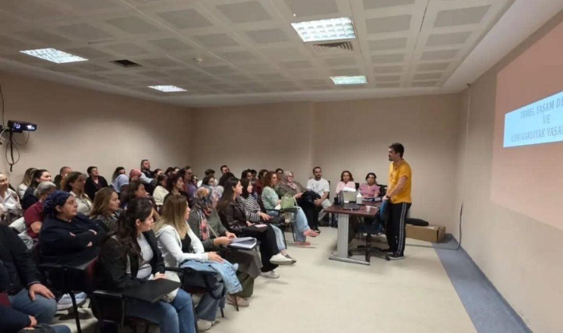 Aydın’ın Nazilli ilçesinde bulunan Nazilli Devlet Hastanesi’nde, sağlık hizmetlerinin kalitesini