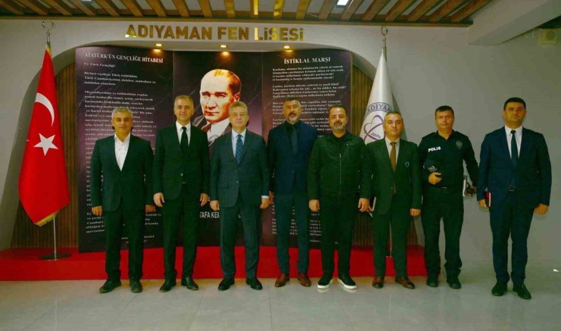 Adıyaman İl Emniyet Müdürü Arzum Nazman, okullarda görev yapan emniyet
