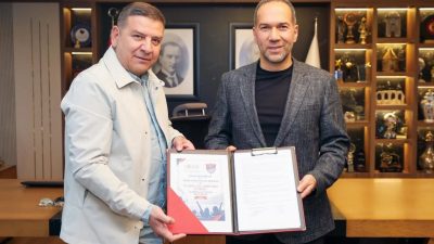 Niğde Belediye Başkanı Emrah Özdemir; Niğde Belediyesi Spor ile imzalanan
