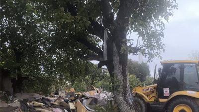 Nilüfer Belediyesi, Yaylacık Mahallesi’nde çevre kirliliğine yol açan 4 konar