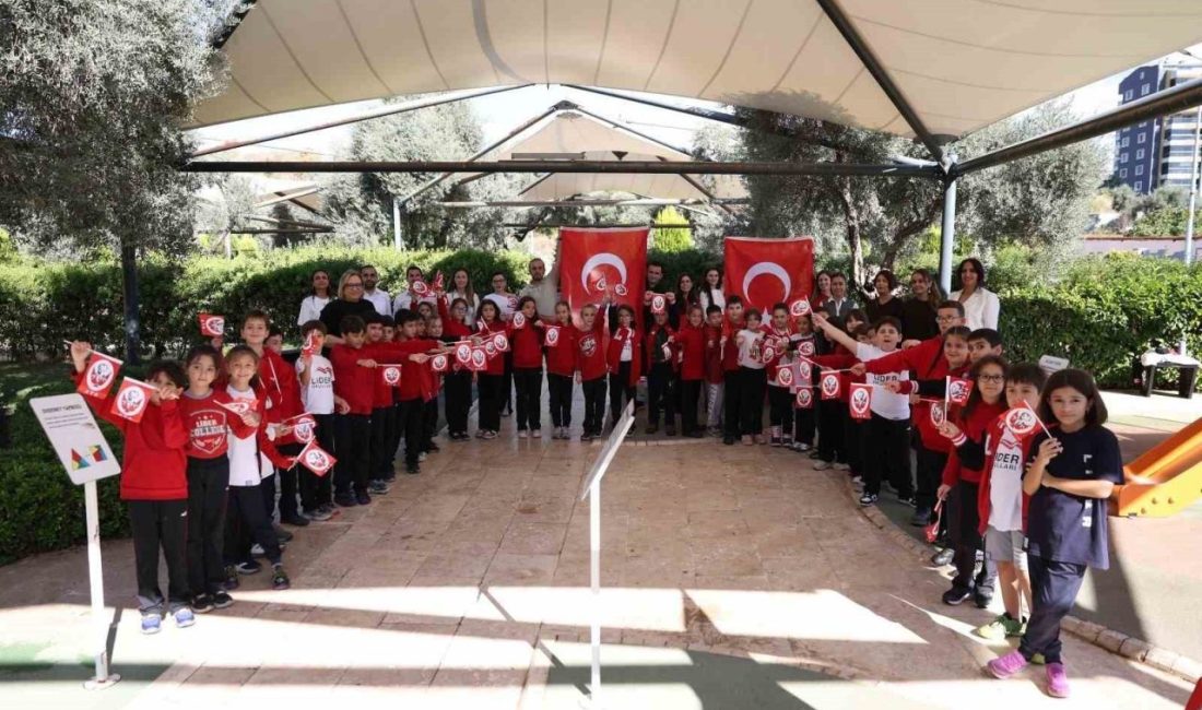 Geleceğin bilim insanlarını yetiştirmek amacıyla hizmet veren Efeler Belediyesi Prof.