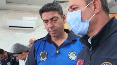 Hatay’ın Kırıkhan ilçesinde zabıta ekiplerinin okul kantinlerine yönelik denetimlerinde, tavuk