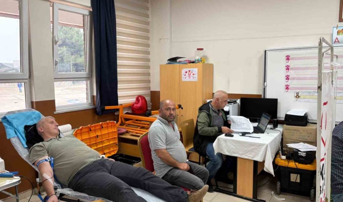 Türk Kızılay Samsun Kan Merkezi tarafından Mehmet Paşa İlkokulu’nda düzenlenen