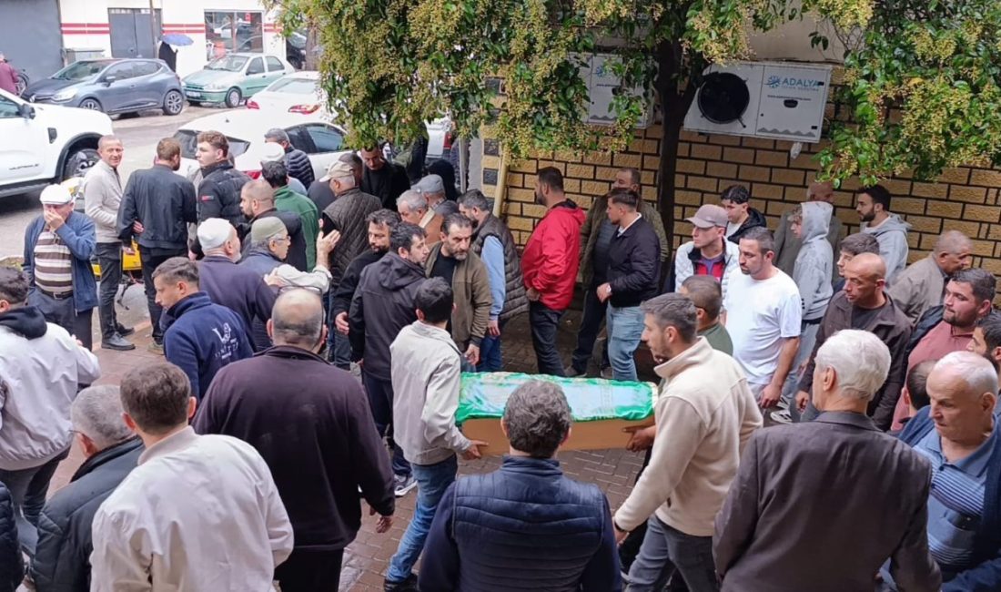 Bursa’nın İnegöl ilçesinde otomobilin çarpması sonucu hayatını kaybeden 2 yaşındaki
