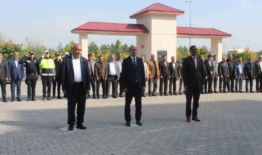 Ağrı’nın Patnos ilçesinde 19 Ekim Muhtarlar Günü dolayısıyla tören düzenlendi.