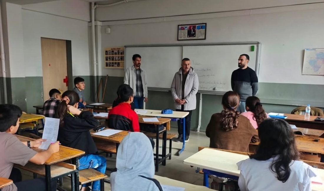 Ağrı’nın Patnos ilçesinde öğrencilerin akademik başarılarını artırmak ve öğrenme eksikliklerini