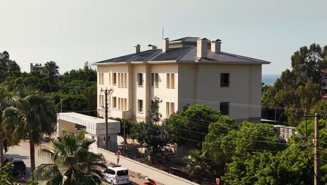 Hatay Valisi Mustafa Masatlı, Payas ilçesinde yapımı devam eden ilçe