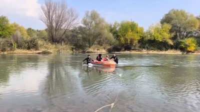 Diyarbakır’da su kenarında piknik yapmak isteyen 2 kişi, su seviyesinin