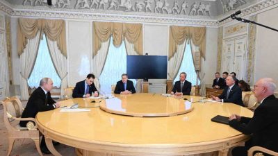 Rusya Devlet Başkanı Vladimir Putin, St. Petersburg’da ABD’li müzakereci Steve