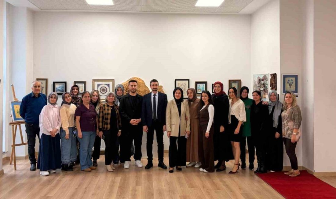 Türkiye Cumhuriyeti’nin 103. yılı dolayısıyla düzenlenen “100+3 Şehirler Arası Karma