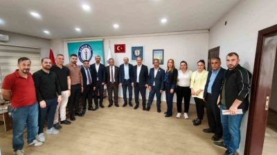 Sağlık-Sen Genel Başkanı Mahmut Faruk Doğan, Genel Başkan Yardımcısı Mustafa