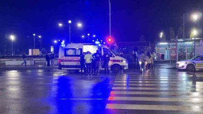Samsun’da trafik ışıklarında yolun karşısına geçmeye çalışırken SUV aracın çarptığı