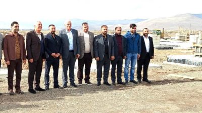 AK Parti Erzurum Milletvekili Mehmet Emin Öz, beraberinde Anadolu Aslanları