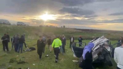 Şanlıurfa’da otomobilin şarampole yuvarlanması sonucu meydana gelen trafik kazasında 1