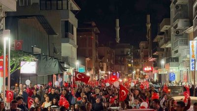 Manisa’nın Sarıgöl ilçesinde Cumhuriyet’in 103. yıl dönümü kutlamaları kapsamında düzenlenen
