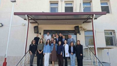Manisa’nın Sarıgöl ilçesinde İlçe Millî Eğitim Müdürü Yıldıray Demirtaş ve