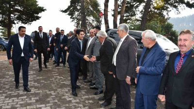 Sarıkamış’ta Muhtarlar Günü dolayısıyla düzenlenen programda Kaymakam Enis Aslantatar, köy