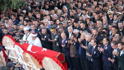 Hakkari’nin Yüksekova ilçesinde hudut geçişi olayına müdahale esnasında çıkan çatışmada
