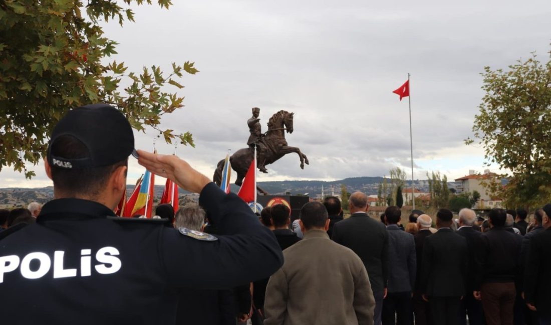 Manisa’nın Selendi ilçesinde Cumhuriyet’in ilanının 103. yıl dönümü kutlamaları, Atatürk