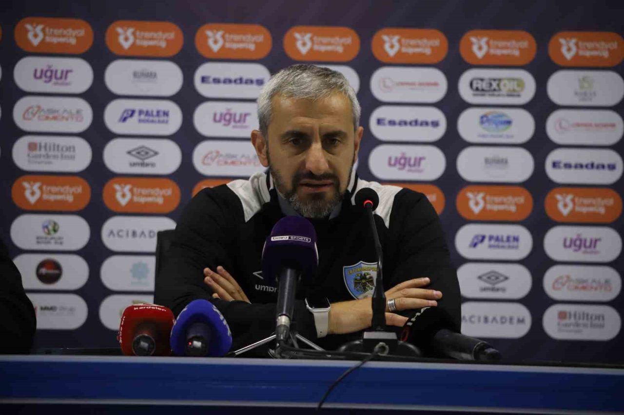 Erzurumspor FK Teknik Direktörü Serkan Özbalta, Çorum FK mağlubiyetinin ardından