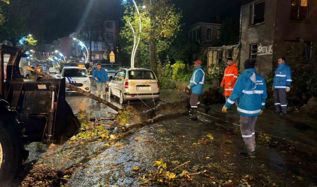İstanbul’u etkisi altına alan şiddetli fırtına ve sağanak yağış, Şile’de