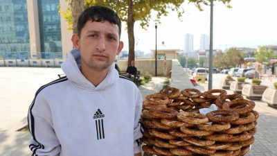 Elazığ’da simit tezgahına “Simit 20 TL ücreti poşete bırak, sınava
