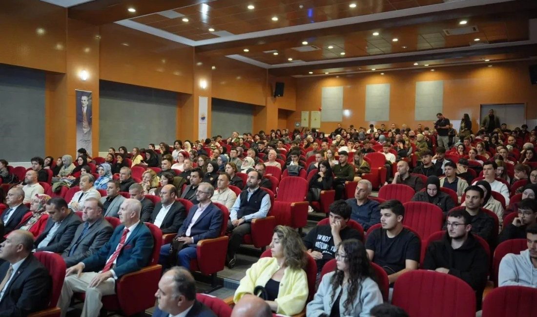 Sinop’ta Cumhuriyet’in kuruluşunun 103. yıl dönümü etkinlikleri kapsamında, “Devlet Geleneğinden