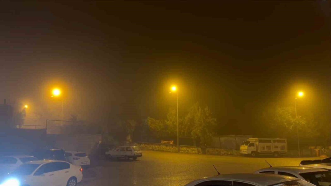 Eskişehir’in Sivrihisar ilçesinde ve çevre ilçelerde etkili olan sağanak yağış