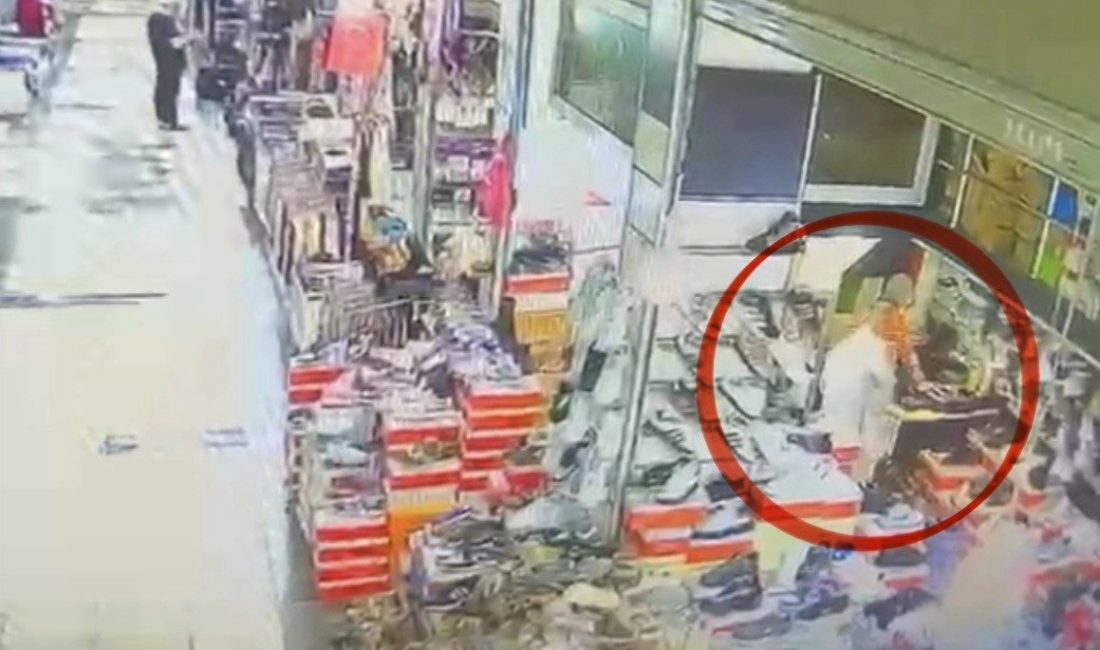 Samsun Yabancılar Pazarı’nda bir iş yerine gelen şahıs, bin 250