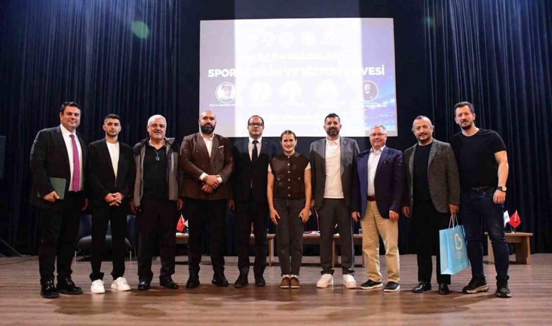 Balıkesir Büyükşehir Belediyesi’nin ev sahipliğinde Salih Tozan Kültür ve Sanat