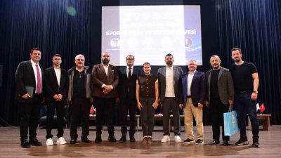 Balıkesir Büyükşehir Belediyesi’nin ev sahipliğinde Salih Tozan Kültür ve Sanat