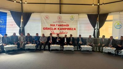 Afyonkarahisar’ın Sultandağı ilçesinde, Muhtarlar Günü vesilesiyle köy ve mahalle muhtarlarına