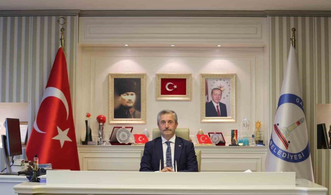 Şahinbey Belediye Başkanı Mehmet Tahmazoğlu, Cumhuriyet Bayramı’nın 103. Yıl dönümünü