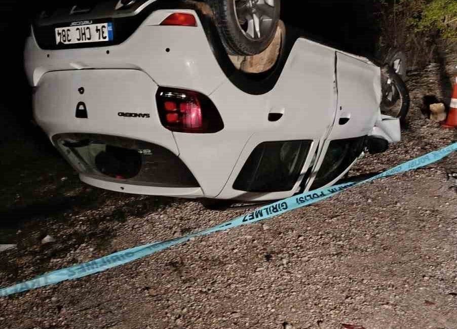 Kastamonu’nun Seydiler ilçesinde takla atan otomobilin sürücüsü yaralandı. Kaza, Seydiler