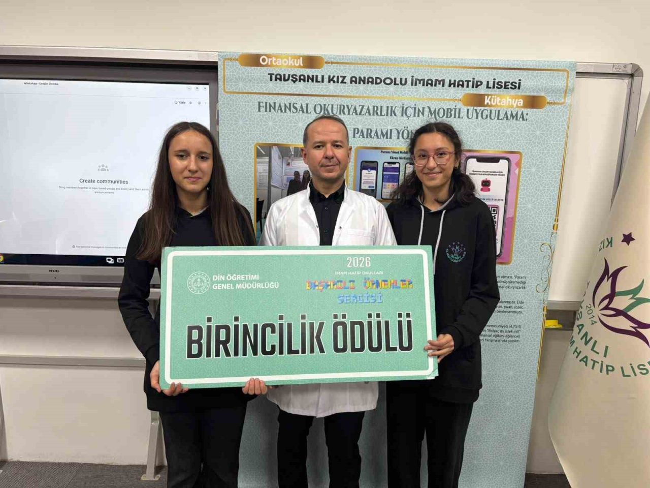 Kütahya’nın Tavşanlı ilçesinde eğitim veren Tavşanlı Kız Anadolu İmam Hatip