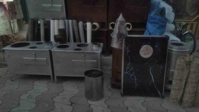 Erzincan’ın Tercan ilçesinde havaların soğumasıyla birlikte kış aylarında ısınma amacıyla