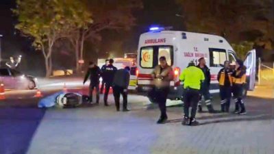 Manisa’nın Turgutlu ilçesinde tırın altında kalan motosiklet sürücüsü hayatını kaybetti.