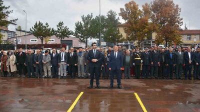 Kayseri’nin Tomarza ilçesinde 29 Ekim Cumhuriyet Bayramı’nın 103. yıl dönümü
