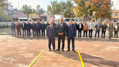 19 Ekim Muhtarlar Günü dolayısıyla Tomarza’da tören düzenlendi. Kayseri’nin Tomarza