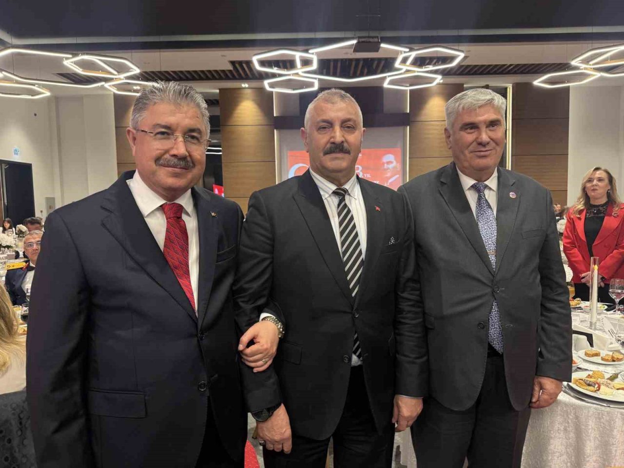 Eskişehir’de Cumhuriyet Bayramı töreninde oturma düzenine tepki gösteren şehit Jandarma