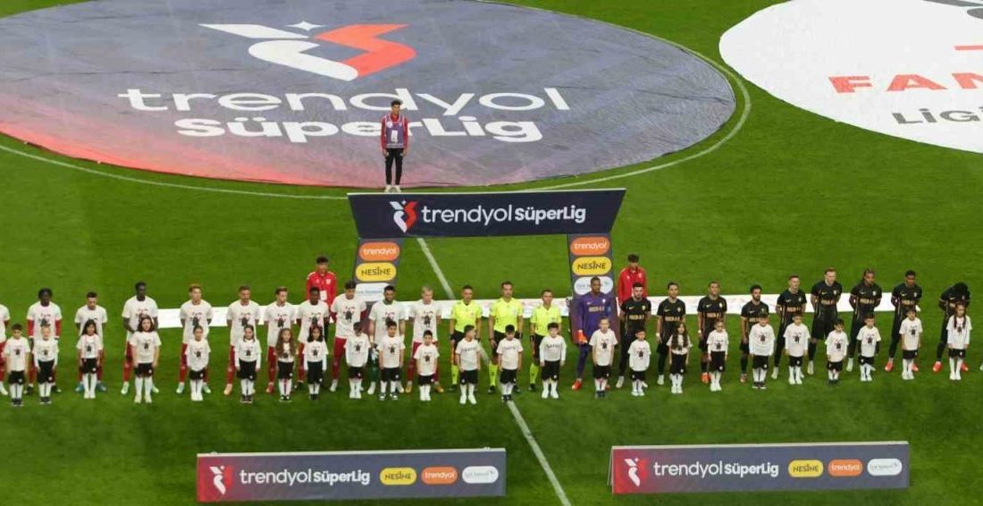 Trendyol Süper Lig’in 9. haftasında Samsunspor, sahasında Amed Sportif Faaliyetler’i