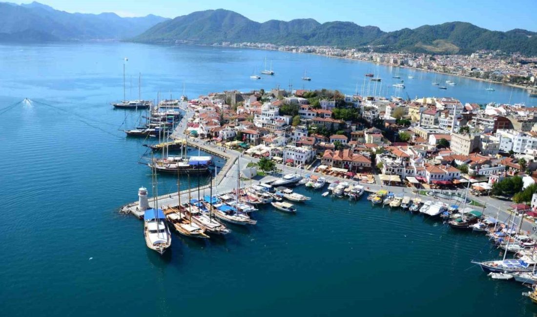 Marmaris Belediyesi ve turizm paydaşlarının kentin turizm sezonunu sonbahar ve