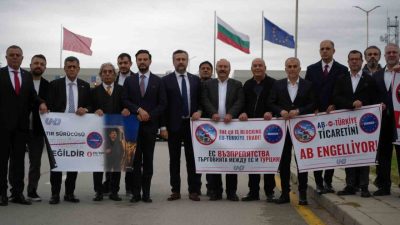 Uluslararası Nakliyeciler Derneği (UND) Yönetim Kurulu Başkanı Şerafettin Aras, uluslararası