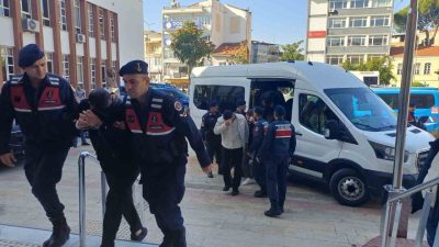 Aydın’ın Köşk ve Efeler ilçelerinde uyuşturucuyla mücadele kapsamında gerçekleştirilen eş