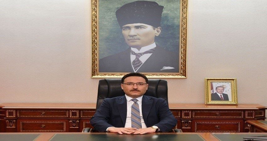 Kayseri Valisi Gökmen Çiçek, 29 Ekim Cumhuriyet Bayramı dolayısıyla yayımladığı