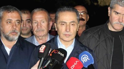 Nevşehir Valisi Hüseyin Kök, Göreme’de peribacasında toprak kayması sonucu meydana