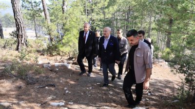 Denizli Valisi Yavuz Selim Köşger, Çameli ziyareti kapsamında ilçede yapımı