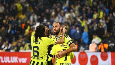 Fenerbahçe’nin Kosovalı forveti Vedat Muriqi, ligde 7. golüne ulaştı. Trendyol