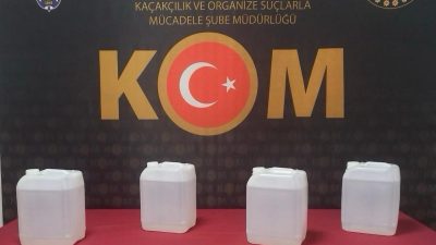 Yozgat’ın Boğazlıyan ilçesinde 20 litre etil alkol ele geçirildi. Yozgat