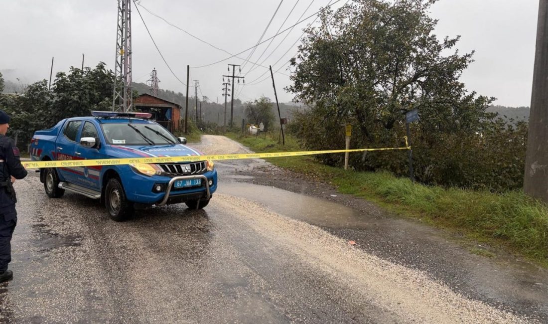 Zonguldak genelinde etkili olan kuvvetli yağışlar nedeniyle 112 Acil Çağrı